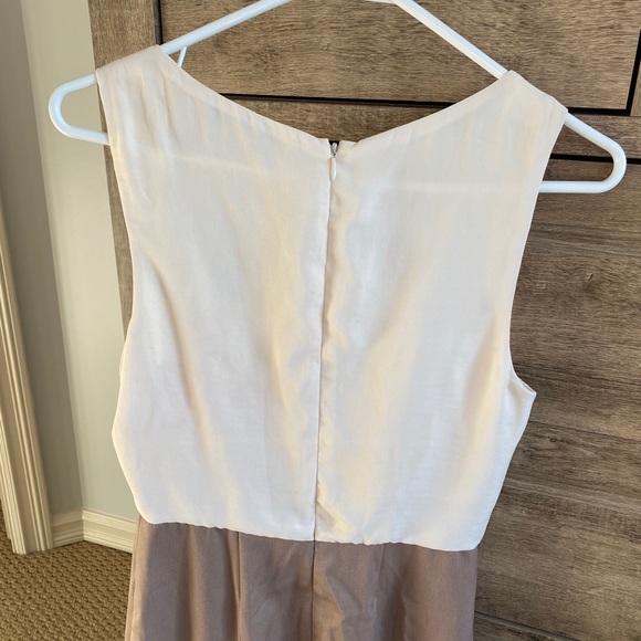 Dress - Picture 6 of 7